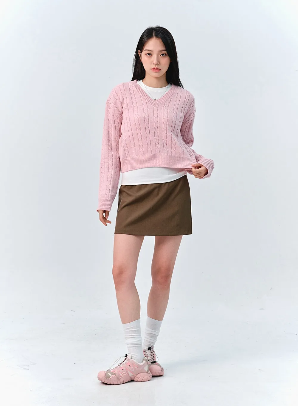 Cable Knit V-Neck Sweater OO316