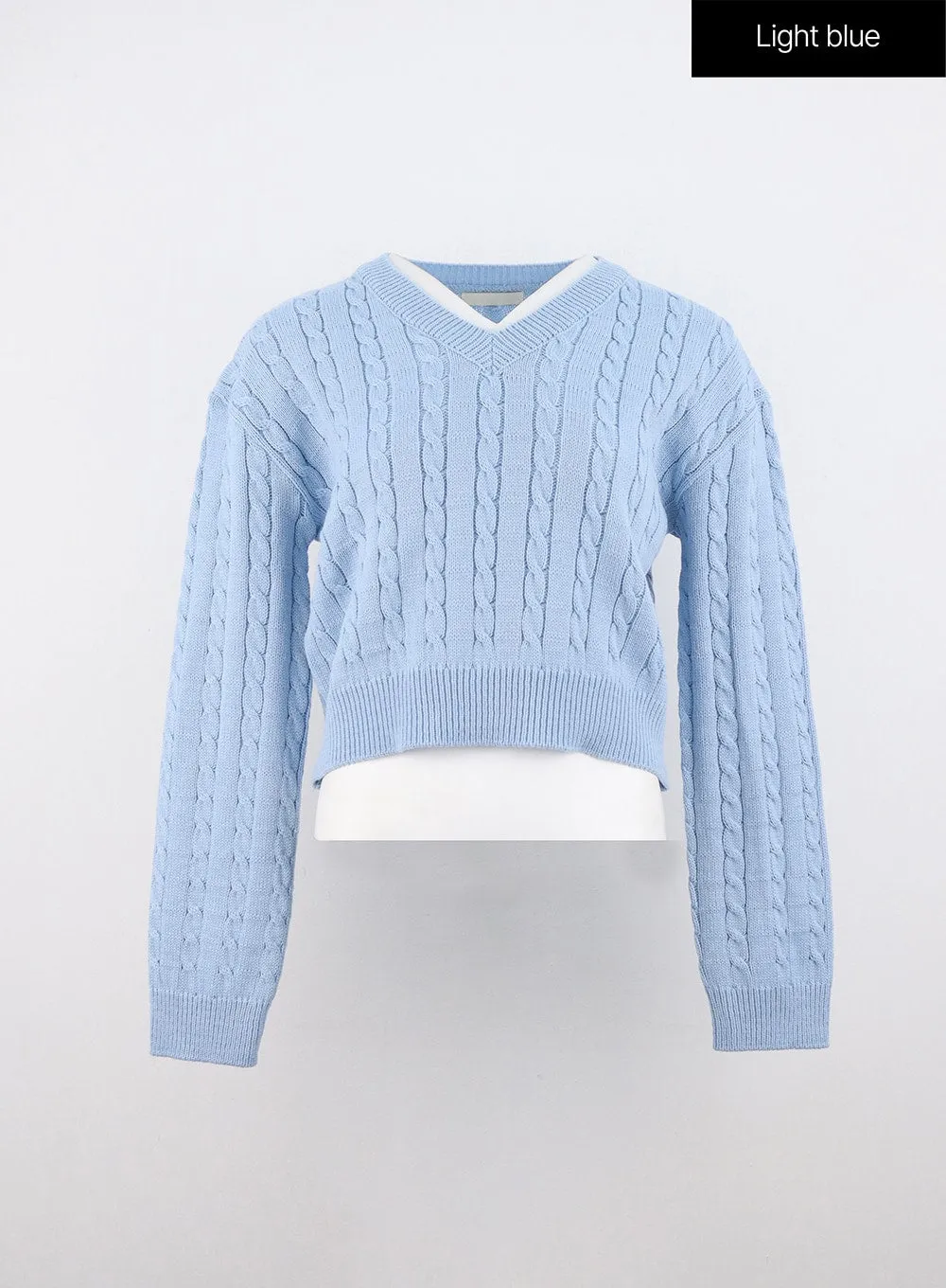 Cable Knit V-Neck Sweater OO316