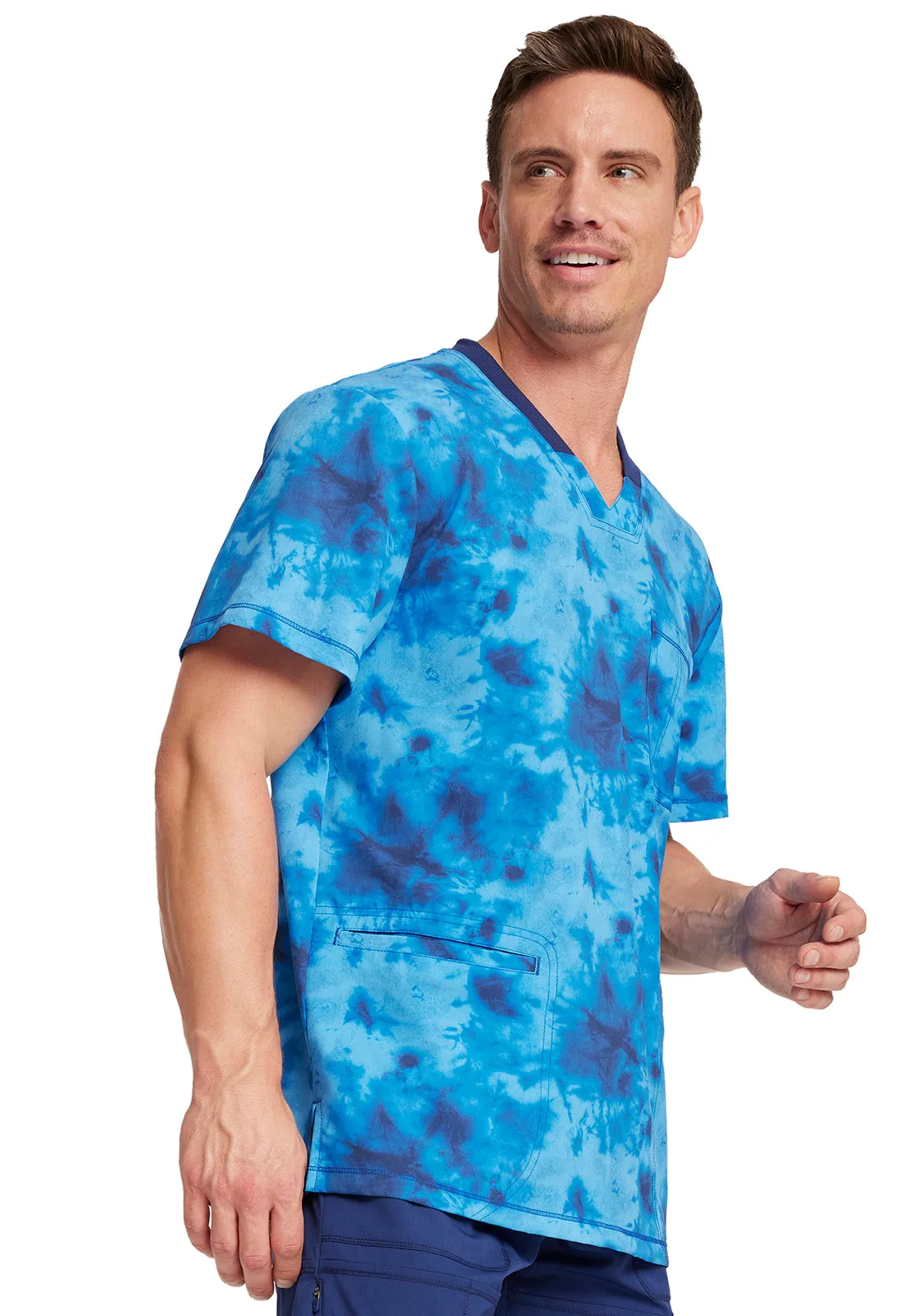 Dynamix - Men's Rib Knit V-Neck Print Top